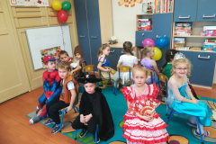 84664424_607403846492397_414586076322070528_n