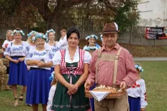 1736393_1757275614_73950200