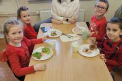 09a12d6e-f721-49f2-a89a-d0e97db32752