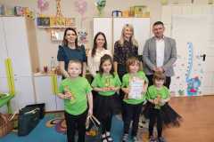 505c4b61-cf26-4139-b12e-c041031cabf6